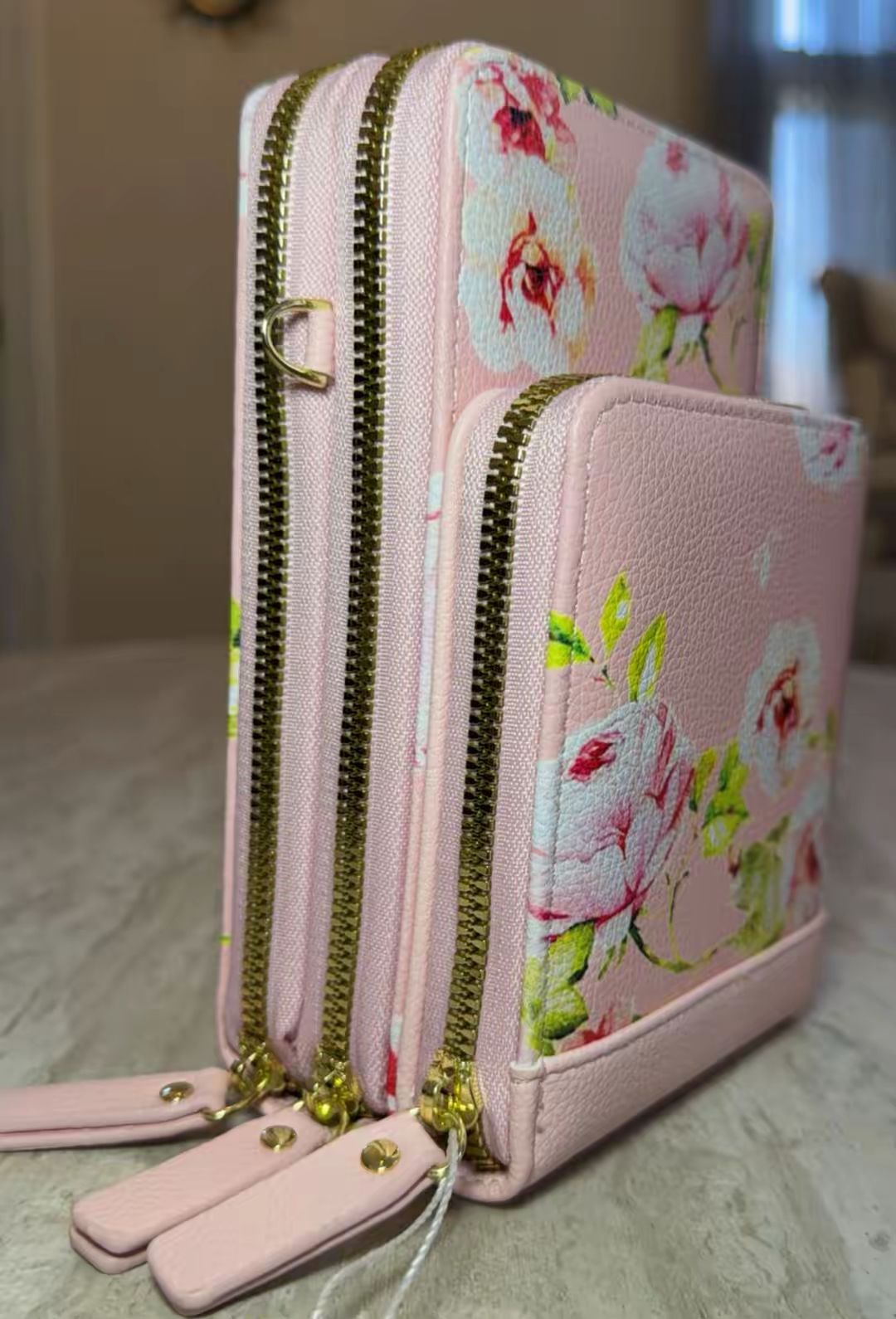 Crossbody bag for women